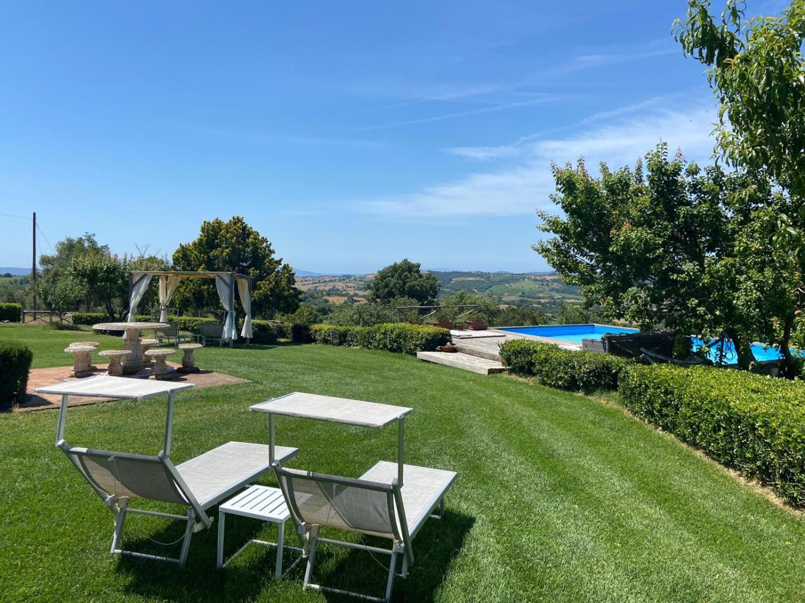 Tenuta Le Mandorlaie, Agriturismo In Scansano Luaran gambar